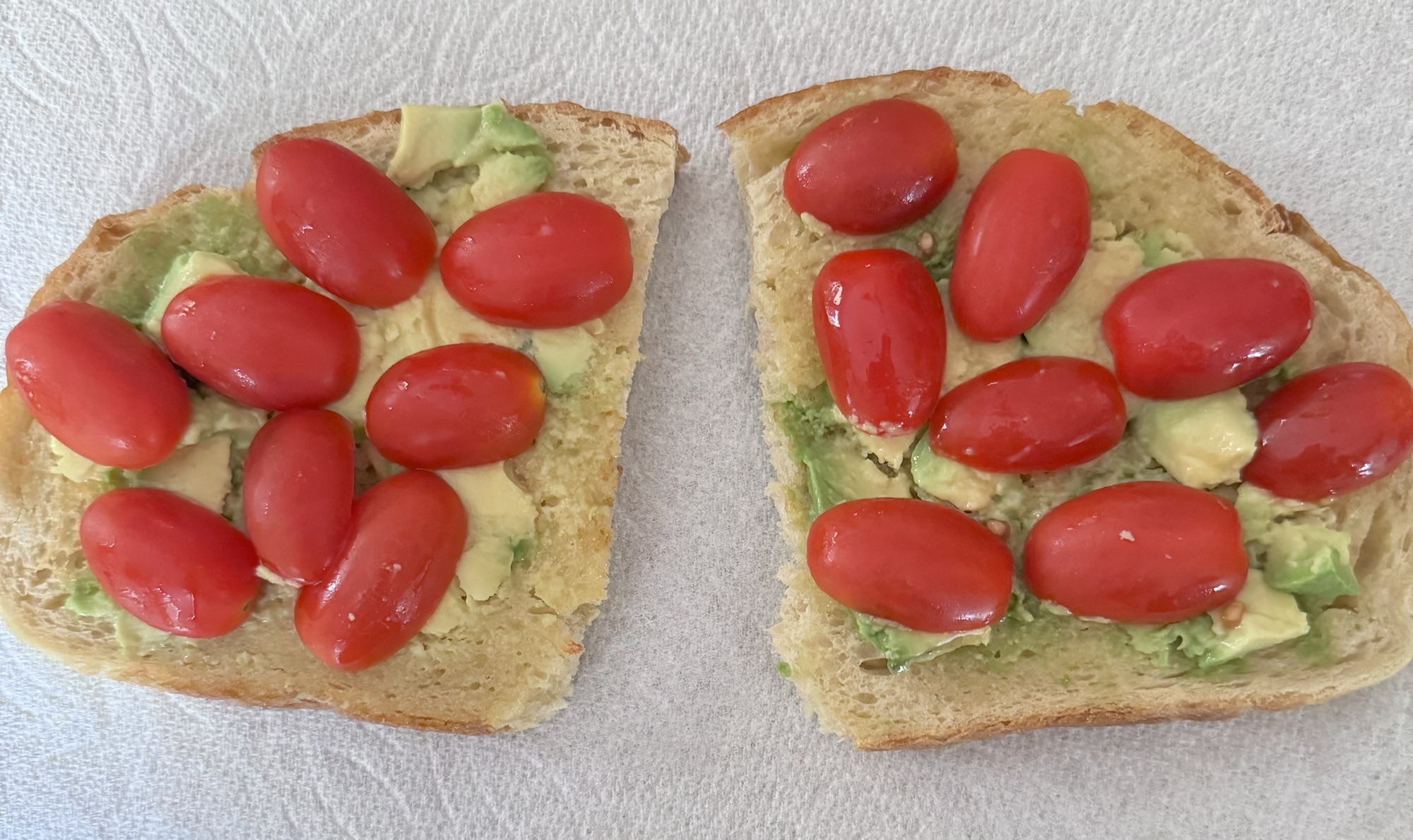 Quite Simply Avocado Toast with Tomatoes – Quite Simply Vegan